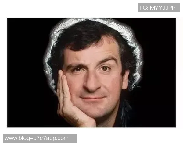 亚当斯的传奇人生与成就探索:从平凡到伟大的奋斗历程